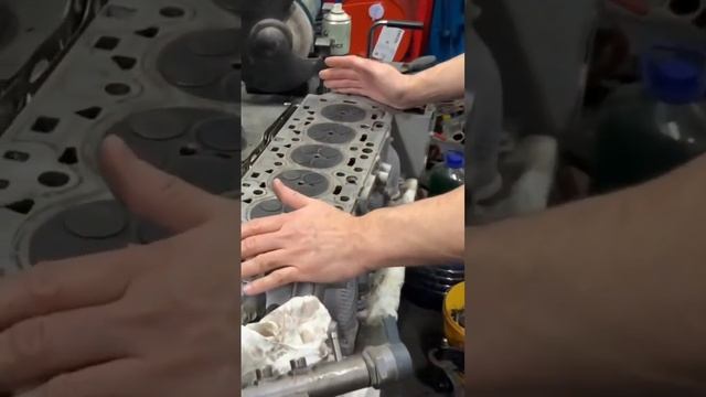 Масло в системе охлаждения дизельного мотора Вольво смотреть онлайн