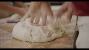 БЕЗ взвешивания и БЕЗ формовки, но такой вкусный _ Выпечка хлеба на закваске во Франции