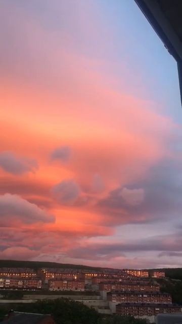 ПРОСТО КОСМОС. ЗАКАТ В НОВОРОССИЙСКЕ. ВИДЕЛИ ТАКОЙ? смотреть онлайн