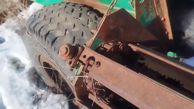 Раздатчик смеситель кормов БобруйскАгромаш РСК-12 экспресс-обзор от Николая Нарватова смотреть онлайн