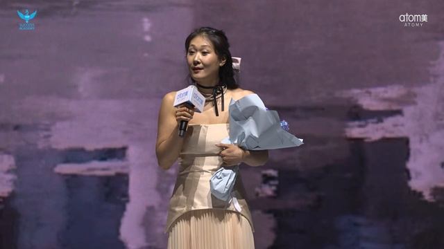 Награждение Роял Мастера Атоми | Анастасия Ли | Академия Успеха в Москве смотреть онлайн