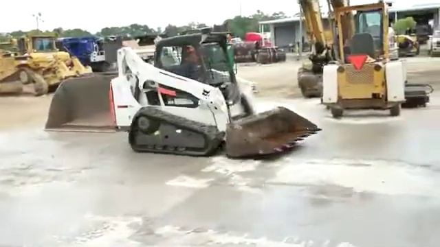 2015 BOBCAT T590 For Sale