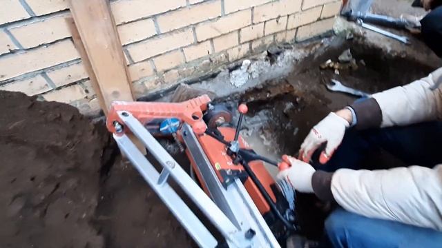 Алмазное бурение бетона под канализацию