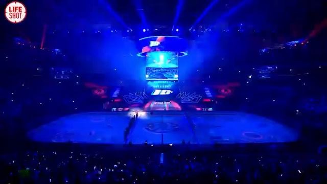 В Сочи в гала-матче ночной хоккейной лиги были забиты 22 шайбы смотреть онлайн