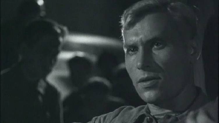 песня Темная ночь. Марк Бернес  х-ф Два бойца 1943г