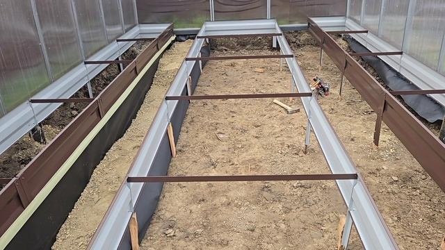 ВЛОГ 🌱 САМА НИЧЕГО НЕ ПОНИМАЮ // ДЛЯ ЧЕГО СТОЛЬКО ЗАМОРОЧЕК // ПРИВЕЗЛИ ЧЕРНОЗЕМ #реальнаяжизнь