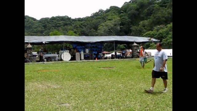 Крик Быстро, много шума и веселой, организованной, смотреть онлайн