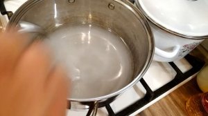 Маринованные виноградные листья