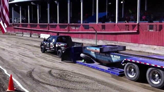 2015 Venom Nissan Titan Truck Pull 2nd place Barton VT 6200 Mod Walter Cheney смотреть онлайн