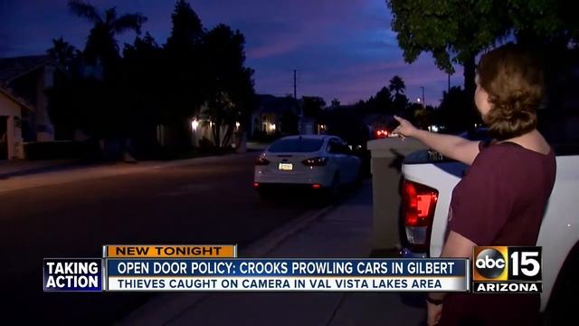 Camera records pair trying to enter unlocked cars in Gilbert смотреть онлайн