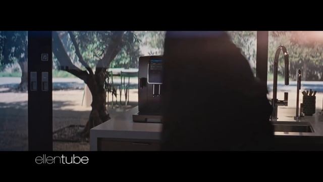 The Brad Pitt Commercial You Haven't Seen смотреть онлайн