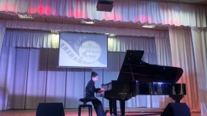 И.Парфёнов "Ноябрь. В полях метёт неистовая вьюга" исп. Чобанян Сара 11лет