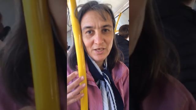 Тётка жжёт в автобусе смотреть онлайн