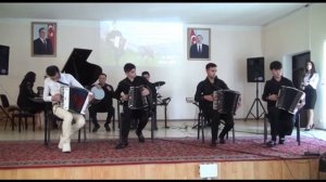 Tofiq Quliyev "Vals" ifa edir : Natiq Rəsulov adına qarmon ansamblı bədii rəhbər : Namiq Hacıyev