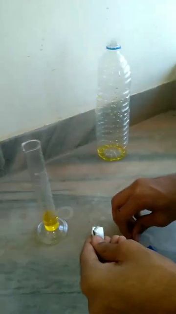 Reaction of aluminium with HCL ///SO MUCH CTAZY🤯🤯🤯... смотреть онлайн