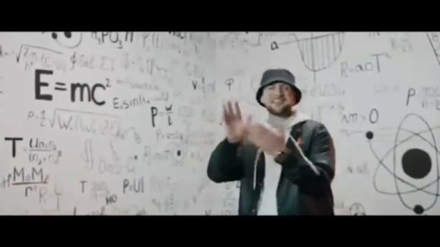 КАК ВЫЖИТЬ НА ДИСТАНЦИОНКЕ?/ ОБЗОР КЛИПА YARMAK - НА ЭКЗАМЕН/ altimarvan смотреть онлайн