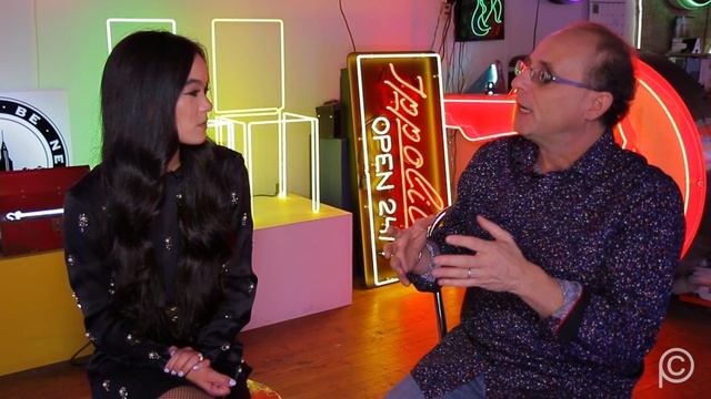 The Past, Present and Future of Neon in New York w/ Let There Be Neon смотреть онлайн