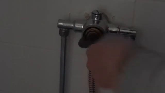 Bristan mixer shower servicing replacing the internal valve смотреть онлайн