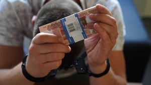 У чиновников изъяли коррупционное имущество на 500 миллиардов рублей в 2024 году