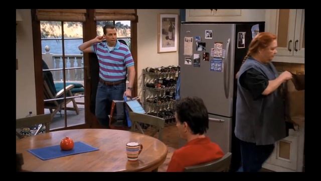 Two and a Half Men | Ponzi Scheme - HD смотреть онлайн