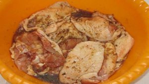 Жареные куриные бедра с сюрпризом