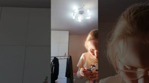 Как сплести пушистый браслет из резинок