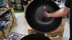 Oklahoma Joe's Blackjack Kettle Charcoal Grill - Features