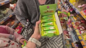 ПЕРЕЕЗЖАЕМ / ПОЛНОЕ РАЗОЧАРОВАНИЕ / ПОВЕСИЛИ ПОЛКИ / Будни мамы / Мой вечер.