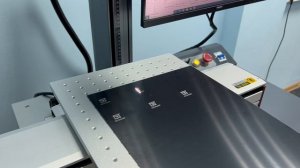 2-х координатный автоматический стол по осям XY для гравера и маркиратора