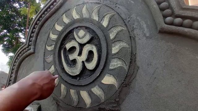 carving an om symbol//aum sign cement carving//cement se om kaise banaye.. смотреть онлайн