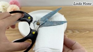 Какими бы тупыми ни были Ножницы, их можно мгновенно заточить ножом