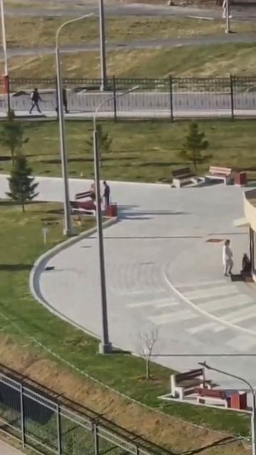 ‼️В ЖК «Солнцево Парк» сегодня было очень жарко, по крайней мере одному местному жителю‼️