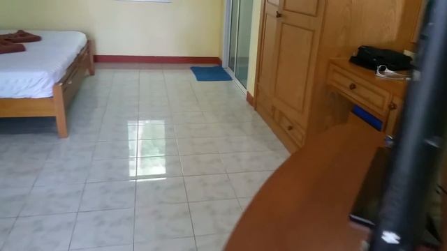 Phuket Bungalow смотреть онлайн