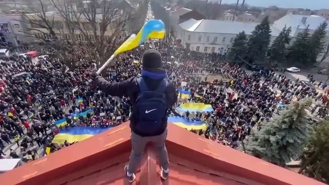 Захваченная Россией Новая Каховка сегодня 05.03.22 смотреть онлайн