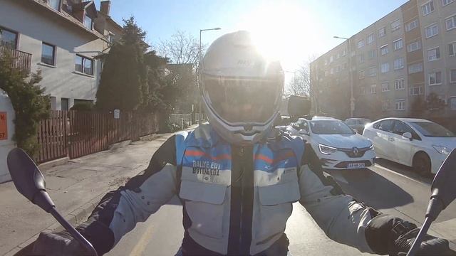 "Vettél volna japánt!" - Kezdeti nehézségek az olaszommal смотреть онлайн