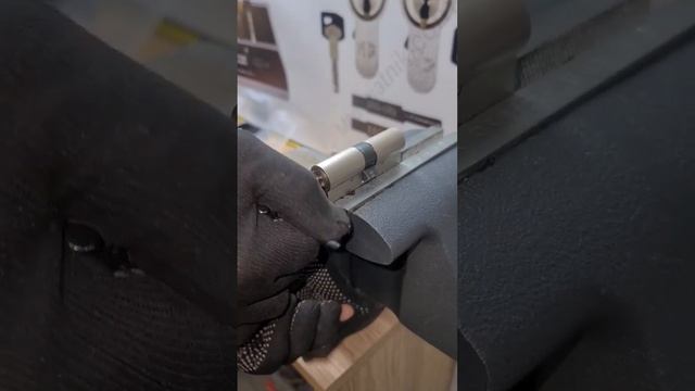 ⚒️Тест замка Cisa RS3S на взлома стойкость https://Medvejatnik.com.ua 🌏 #cisa #iseo #tesa #agb смотреть онлайн