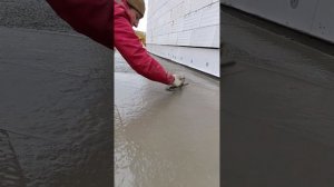 Получился брашированный бетон с первого раза, не судите строго