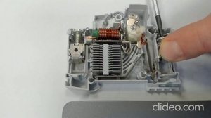 Чем опасно перезатягивание клемм в автоматических выключателях любого производителя