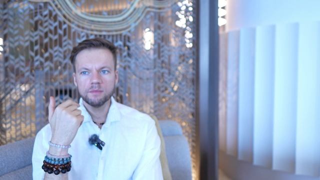 Люди с желтой аурой. Энергетический прогноз на АПРЕЛЬ 2025