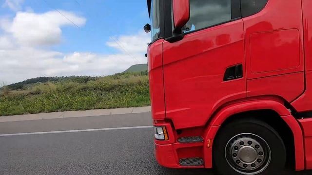 ОТПРАВИЛИ В ОТПУСК \ РАЗВЕРНУЛО ФУРУ ПОПЕРЕК ТРАССЫ \ ЧТО Я БУДУ ДЕЛАТЬ ДАЛЬШЕ смотреть онлайн