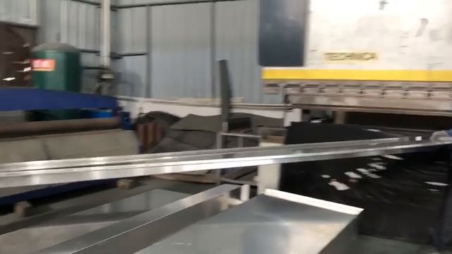 Metal White Perforated Aluminium Clip In Ceiling Tiles смотреть онлайн