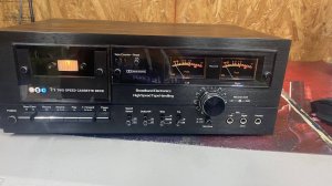 Двухскоростная кассетная дека BIC T-1-Год-1978