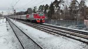 Электровоз ЭП2К-118 (ТЧЭ-6) со скорым поездом №234М Москва - Саранск.