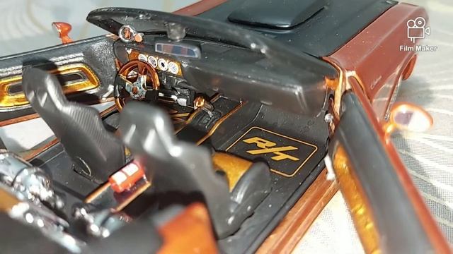 Brand new 1970 Dodge Challenger R/T Convertible 1/24 Scale by Maisto at Tawasif's Garage смотреть онлайн