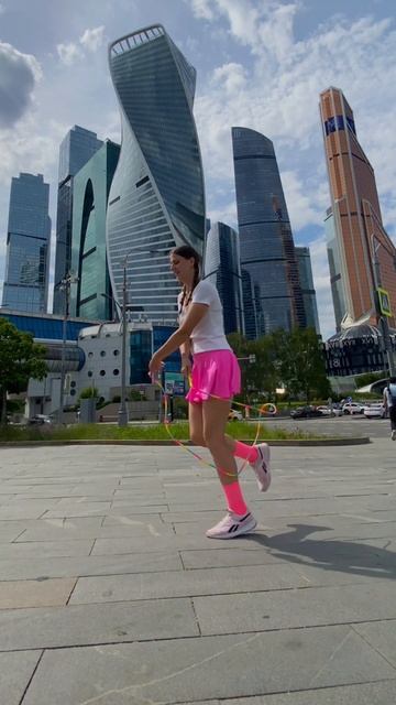 Новый фитнес-путь в 35 лет: Танцы и трюки на скакалке! #скакалка #jumprope #dance #skipping #танцы