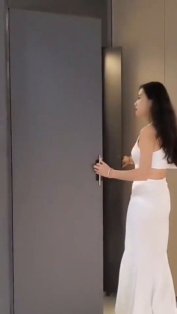 Wardrobe folding hidden swing door #shorts #door #slidingdoor смотреть онлайн