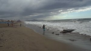 Средиземное море волнуется раз...