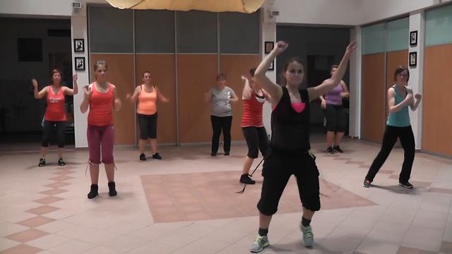 ZUMBókA - Michael jackson (They don't care about us) - salsa - Zalalövő смотреть онлайн