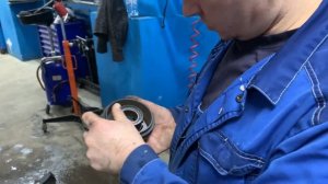 Ремонт генератора и замена муфты на Вольво хс70.