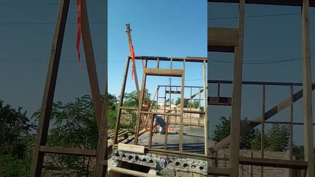 Подъем стены каркасника вдвоём смотреть онлайн